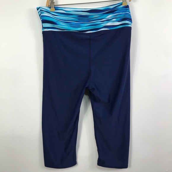 Adidas Blue Capri Active Pants Size Large NWT - Picture 6 of 6